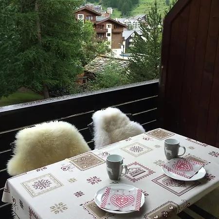 Hausroc-Zermatt Apartment Exterior photo